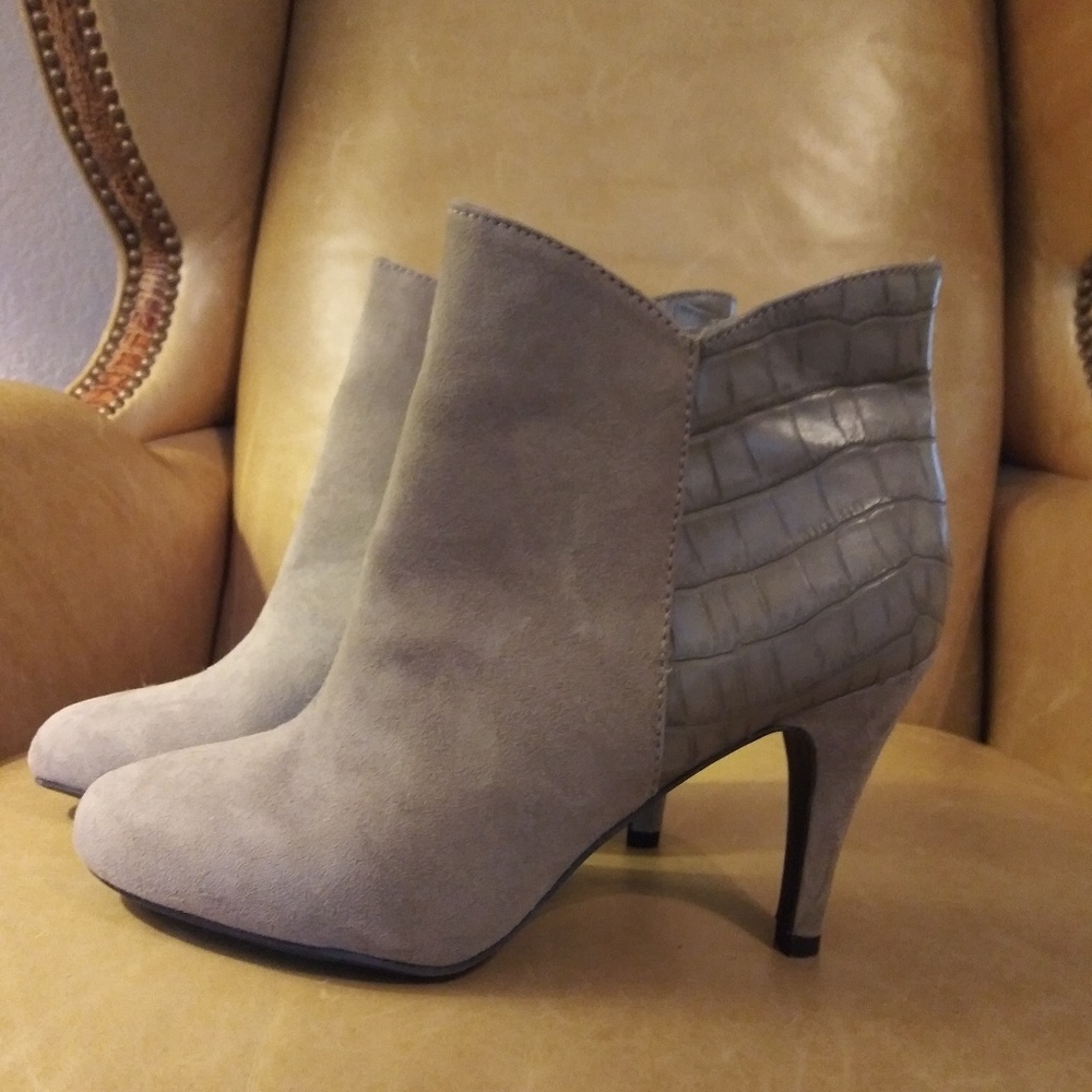 Express booties